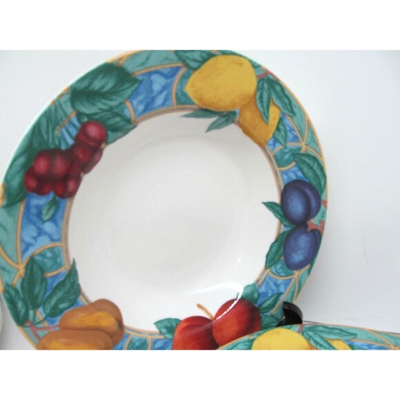 Victoria & Beale Casual Forbidden Fruit Rim Soup Pasta Bowls Bundle of 5 - Picture 2 of 10